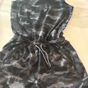 Athlete Girl Romper size 8-10 EUC